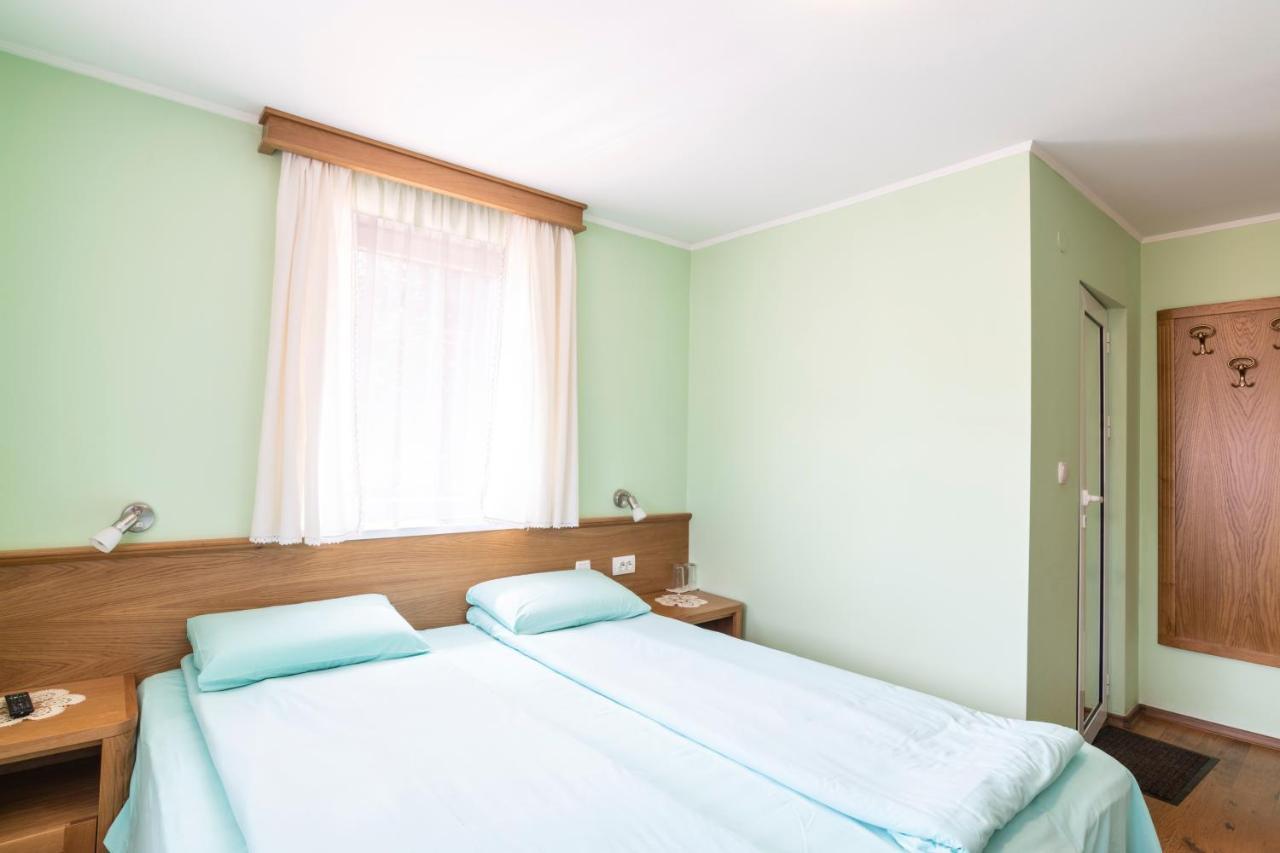 Guest House Roden Dom Копривштиця Екстер'єр фото