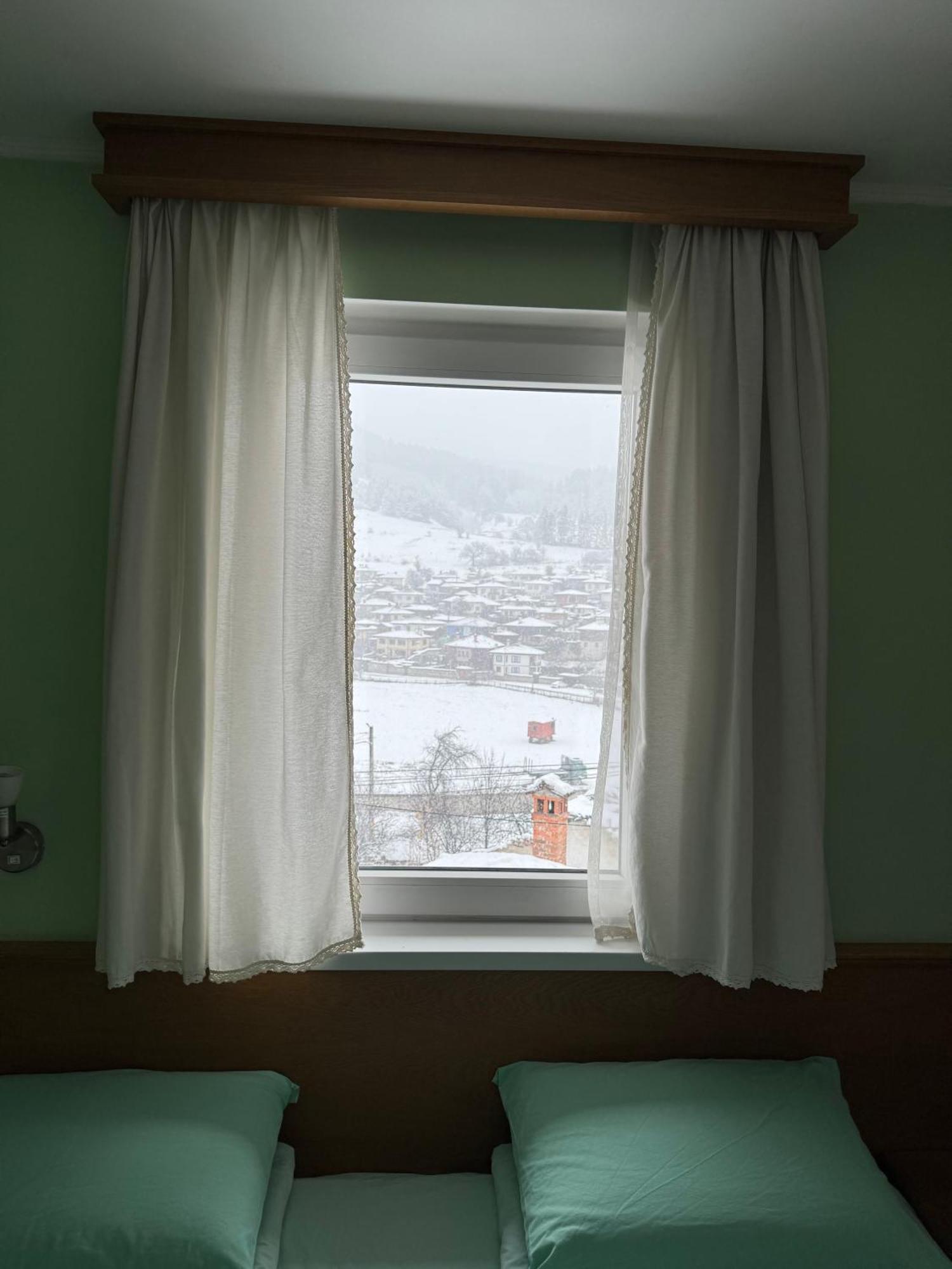 Guest House Roden Dom Копривштиця Екстер'єр фото
